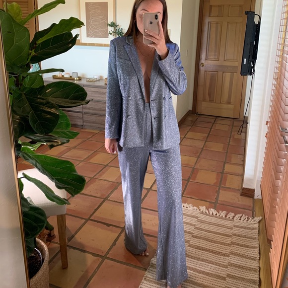 Blazer - Picture 1 of 2